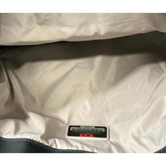 Women's Tumi Georgetown
73223D Healy Laptop Attache
Alligator Embossed Leather - Picture 11 of 16